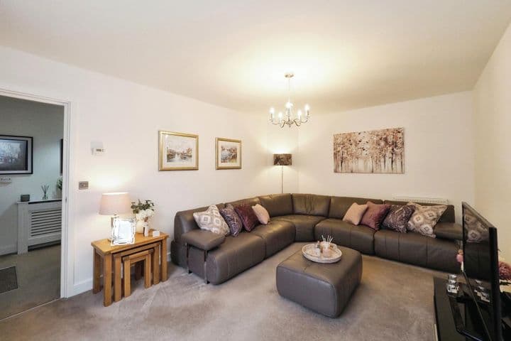 4 bedrooms house for sale in Nottingham, United Kingdom - Image 2