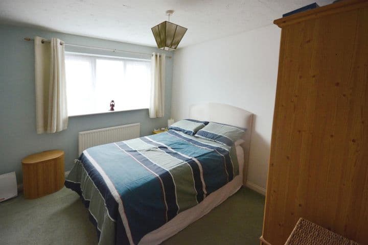 1 bedroom house for sale in Stevenage, United Kingdom - Image 10