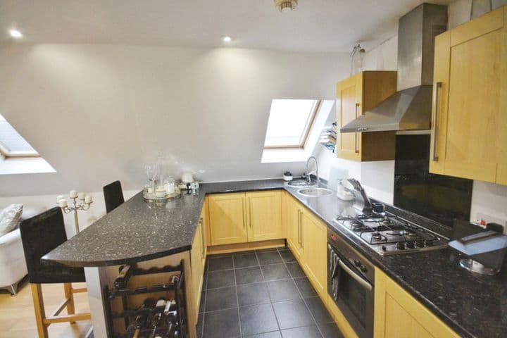 1 bedroom house for sale in Waltham Cross, United Kingdom - Image 10