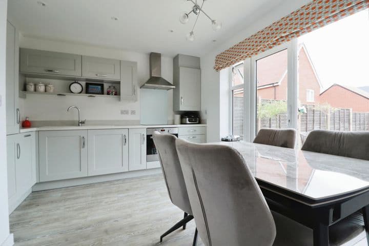 2 bedrooms house for sale in Chelmsford, United Kingdom - Image 4