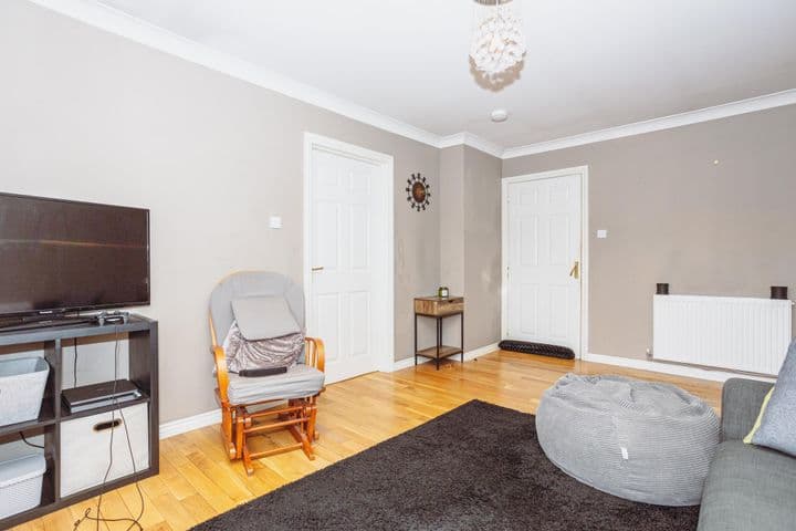 2 bedrooms apartment for sale in Dumfries and Galloway, United Kingdom - Image 9