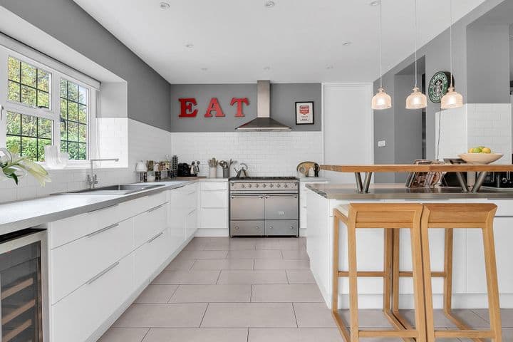 5 bedrooms house for sale in Orpington, United Kingdom - Image 6