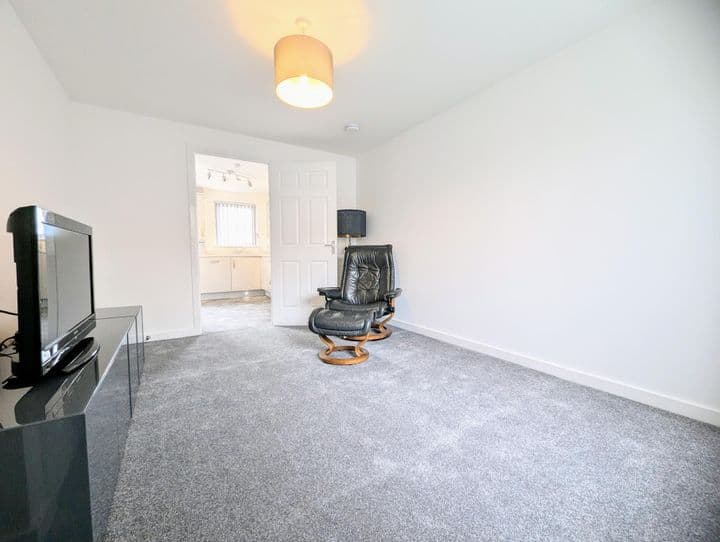 3 bedrooms house for sale in Larkhall, United Kingdom - Image 8