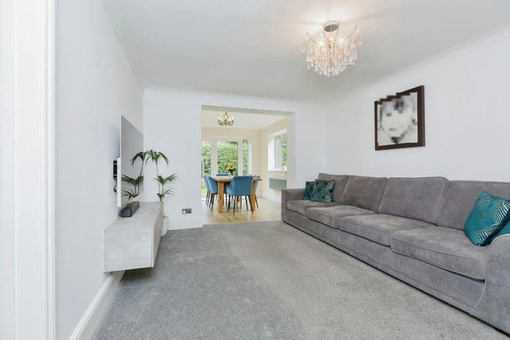 3 bedrooms house for sale in Leicester, United Kingdom - Image 10