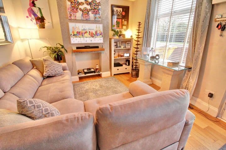 2 bedrooms house for sale in Bulkington, United Kingdom - Image 3