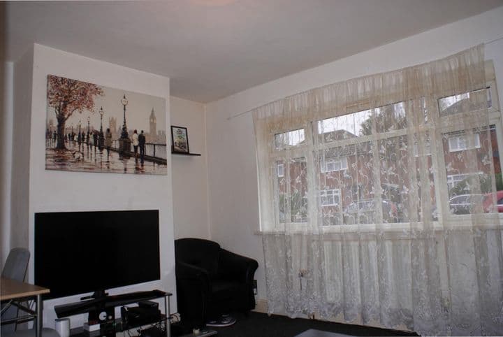 2 bedrooms house for sale in West Bromwich, United Kingdom - Image 5