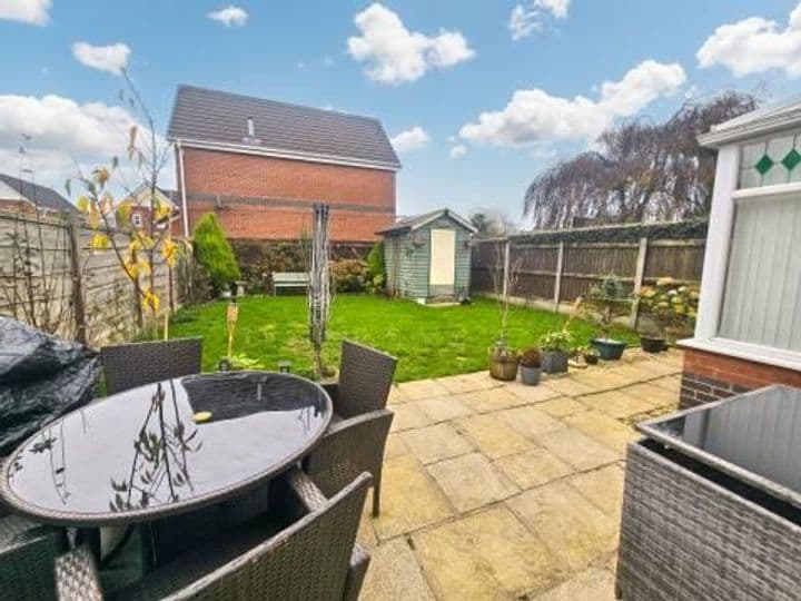 3 bedrooms house for sale in Middlewich, United Kingdom - Image 3