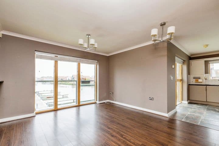 2 bedrooms apartment for sale in Lincoln, United Kingdom - Image 3