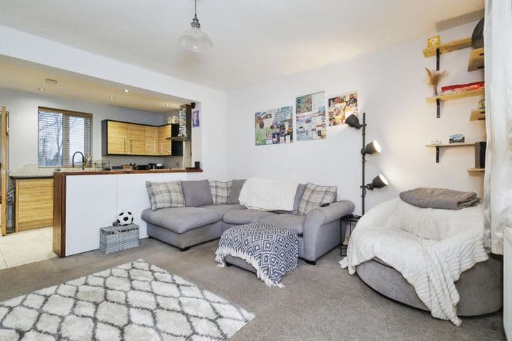 2 bedrooms house for sale in Stockport, United Kingdom - Image 5