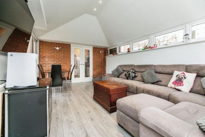 4 bedrooms house for sale in Rotherham, United Kingdom - Image 10