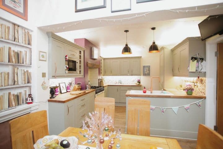 3 bedrooms house for sale in Bedworth, United Kingdom - Image 3