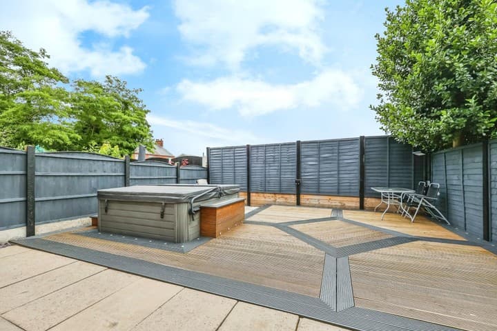 3 bedrooms house for sale in Nottingham, United Kingdom - Image 19