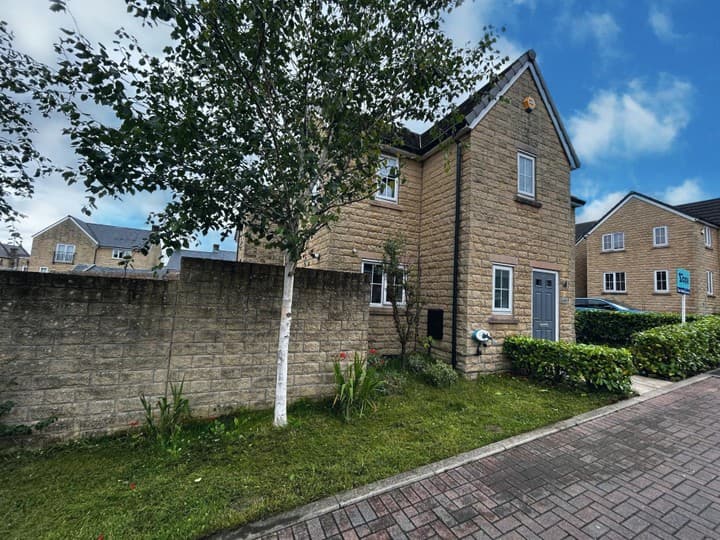 3 bedrooms house for sale in Burnley, United Kingdom - Image 12