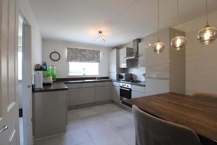 4 bedrooms house for sale in Haverhill, United Kingdom - Image 2