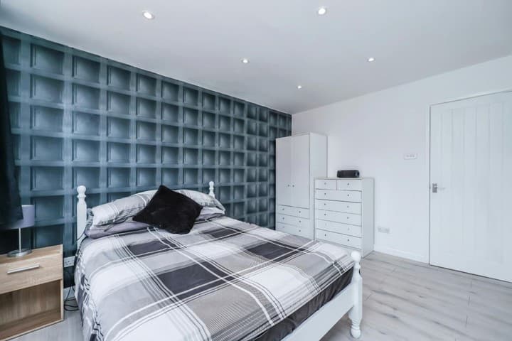 3 bedrooms house for sale in Nottingham, United Kingdom - Image 13