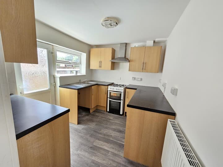 2 bedrooms house for sale in Manchester, United Kingdom - Image 8