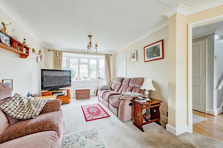 3 bedrooms house for sale in Horley, United Kingdom - Image 4