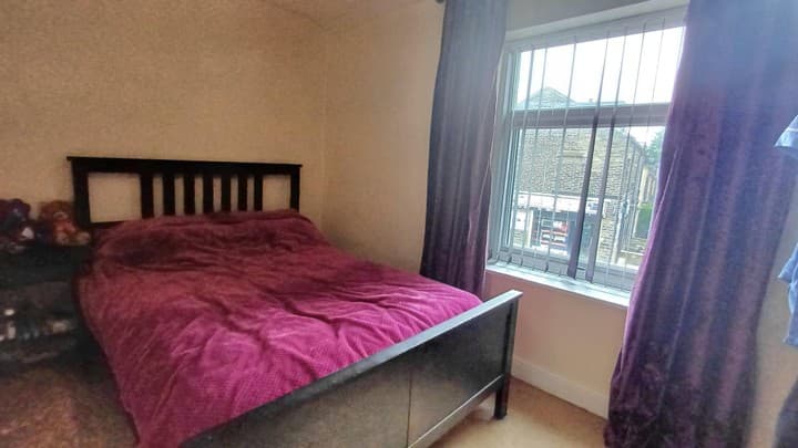 2 bedrooms house for sale in Bradford, United Kingdom - Image 12