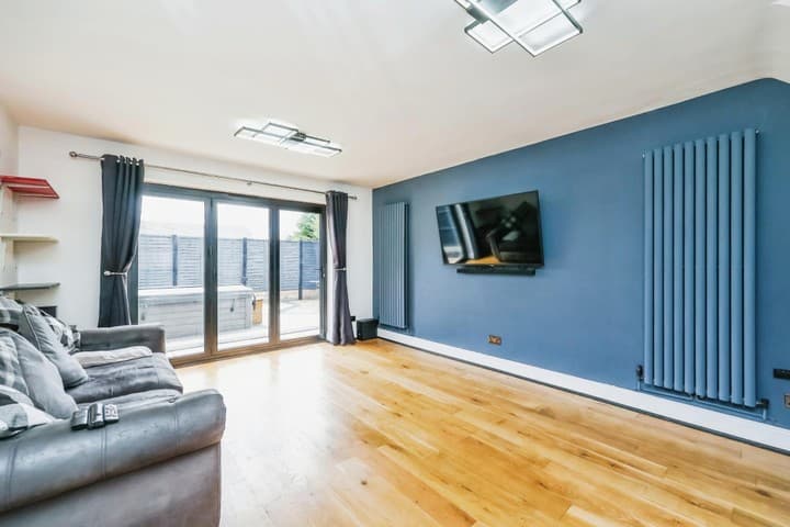 3 bedrooms house for sale in Nottingham, United Kingdom - Image 4