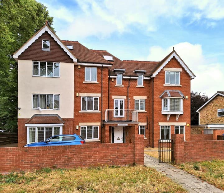 2 bedrooms apartment for sale in Maidenhead, United Kingdom - Image 13