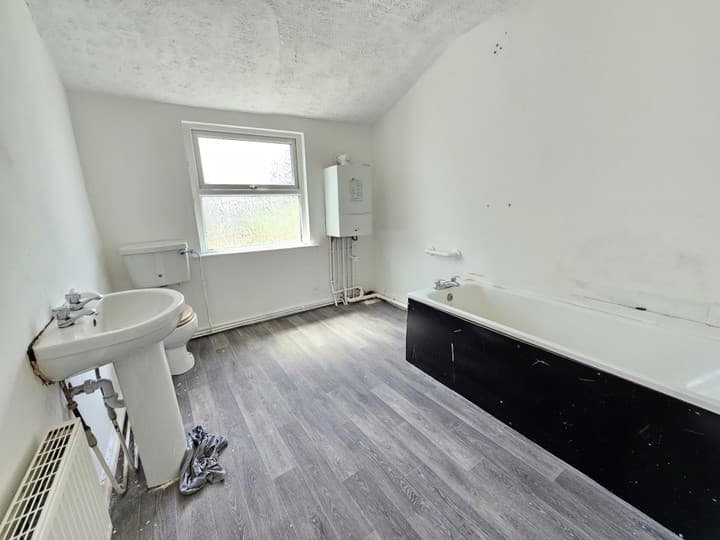 2 bedrooms house for sale in Manchester, United Kingdom - Image 15