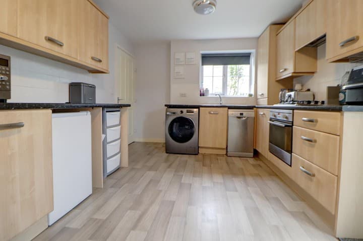 3 bedrooms house for sale in Burnley, United Kingdom - Image 3