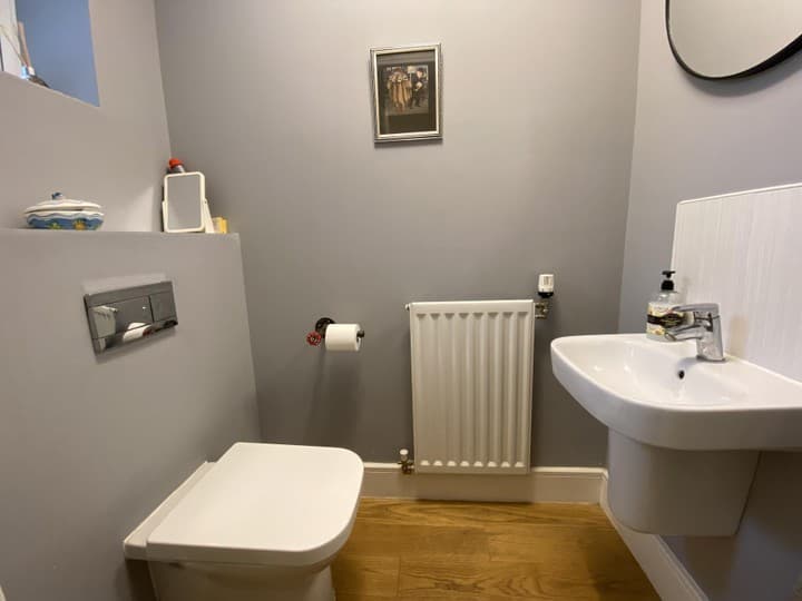 2 bedrooms house for sale in Southend-On-Sea, United Kingdom - Image 7