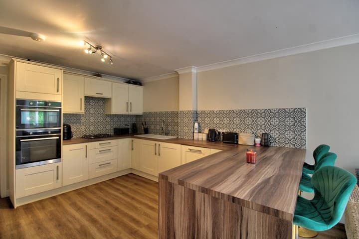 3 bedrooms house for sale in Caerphilly, United Kingdom - Image 5