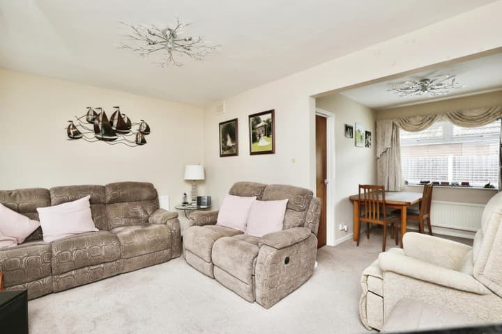 2 bedrooms house for sale in Sheffield, United Kingdom - Image 2