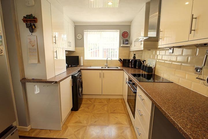 3 bedrooms house for sale in Walsall, United Kingdom - Image 9