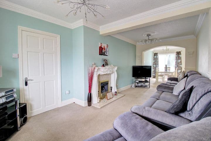 2 bedrooms house for sale in Tamworth, United Kingdom - Image 3