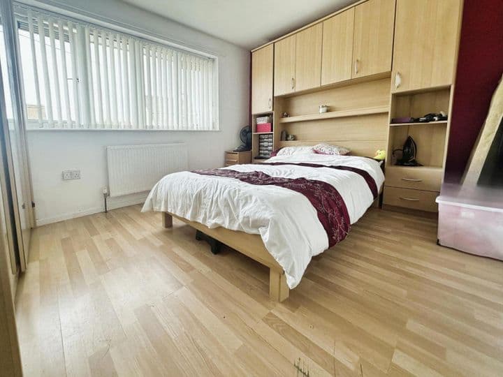 3 bedrooms house for sale in Wolverhampton, United Kingdom - Image 9