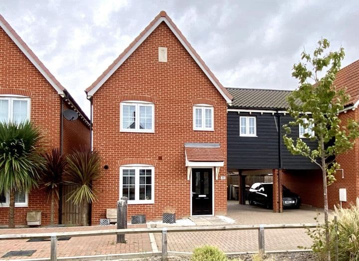 3 bedrooms house for sale in Southend-On-Sea, United Kingdom - Image 2