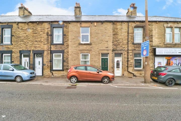 3 bedrooms house for sale in Barnsley, United Kingdom - Image 2