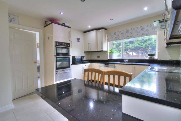 4 bedrooms house for sale in Basildon, United Kingdom - Image 6