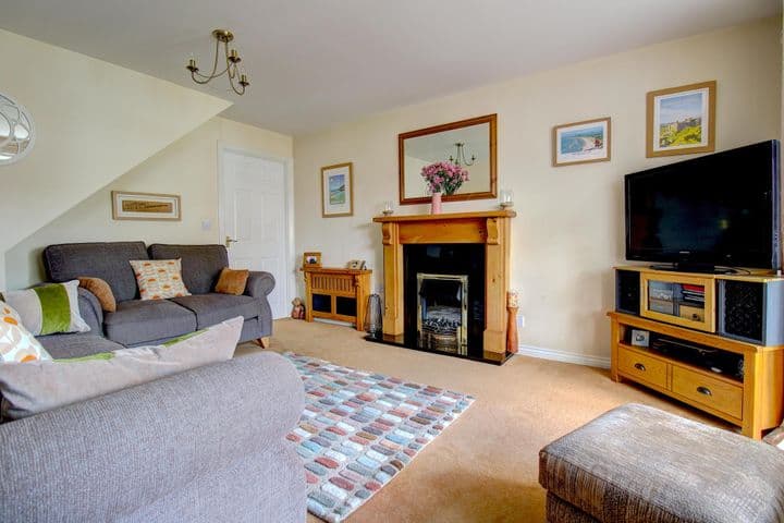 4 bedrooms house for sale in Rugeley, United Kingdom - Image 9