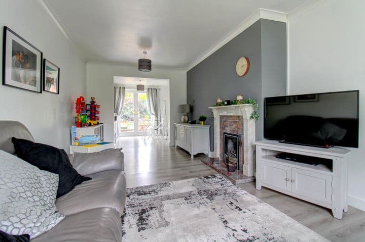 2 bedrooms house for sale in Cannock, United Kingdom - Image 9