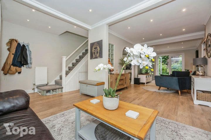 3 bedrooms house for sale in Dartford, United Kingdom - Image 3