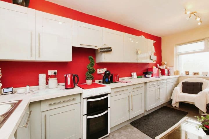 3 bedrooms house for sale in York, United Kingdom - Image 4