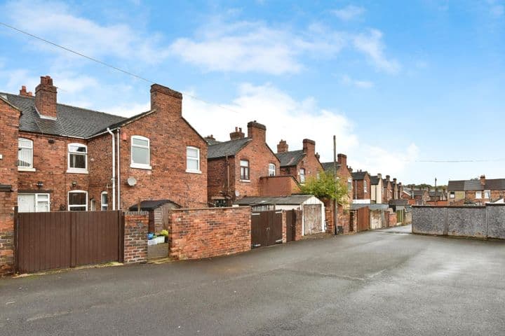 2 bedrooms house for sale in Stoke-On-Trent, United Kingdom - Image 3