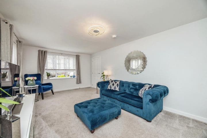 4 bedrooms house for sale in Coatbridge, United Kingdom - Image 8