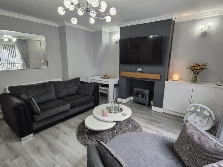 2 bedrooms house for sale in Cradley Heath, United Kingdom - Image 4