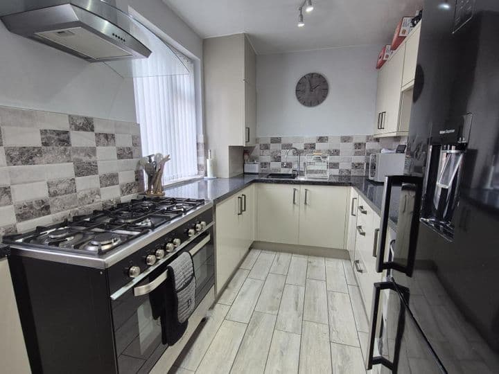 2 bedrooms house for sale in Cradley Heath, United Kingdom - Image 5