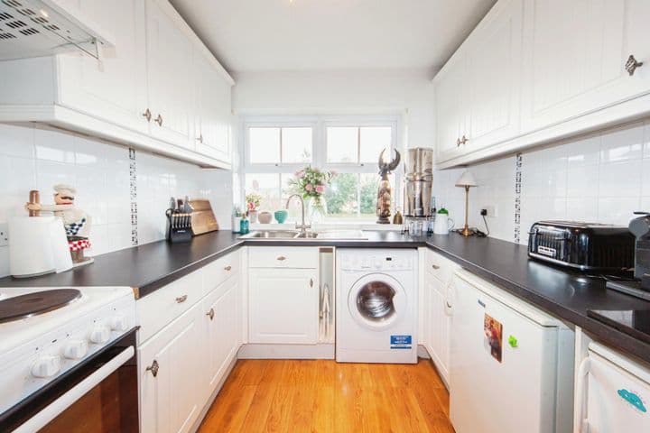 2 bedrooms house for sale in Stratford-Upon-Avon, United Kingdom - Image 11