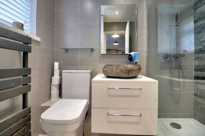 1 bedroom house for sale in Durham, United Kingdom - Image 8