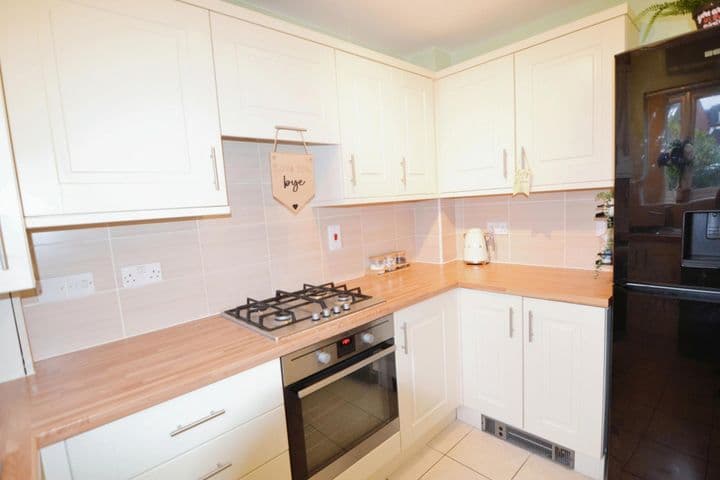 2 bedrooms house for sale in Sutton-In-Ashfield, United Kingdom - Image 7