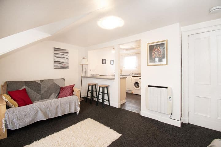 1 bedroom apartment for sale in Montrose, United Kingdom - Image 7