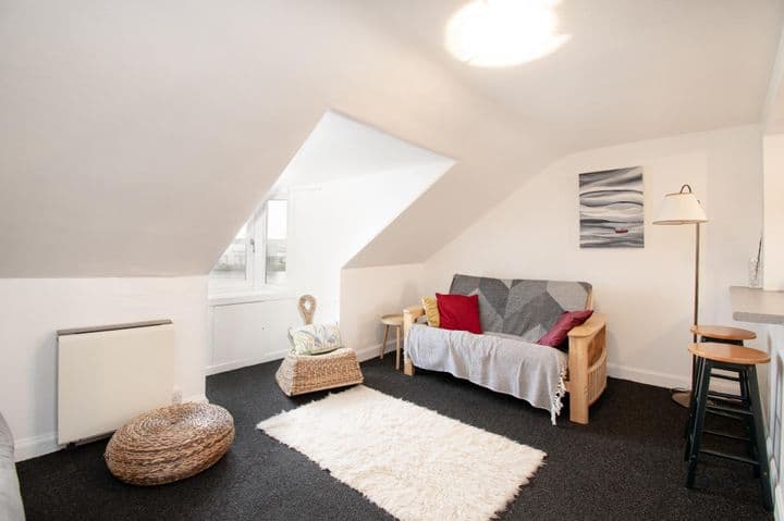 1 bedroom apartment for sale in Montrose, United Kingdom - Image 5