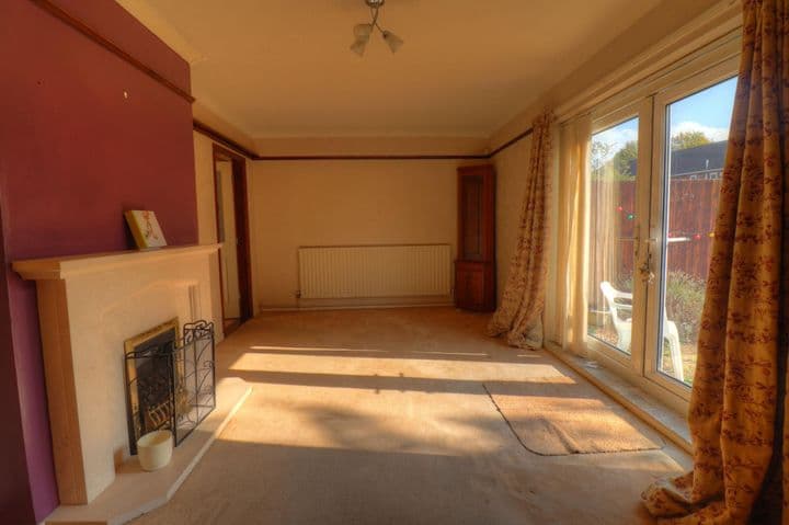 3 bedrooms house for sale in Loughborough, United Kingdom - Image 5