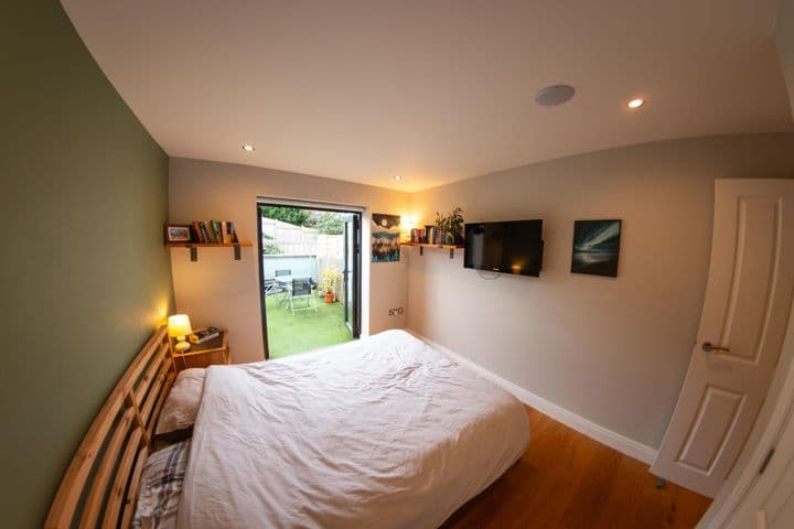 1 bedroom apartment for sale in Bristol, United Kingdom